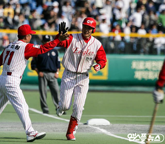 2005시즌 타자 김인철의 활약은 야구계를 떠들썩하게 했다. 시즌 중반에 접어들면서 페이스가 급격히 떨어졌지만, 김인철의 활약은 강한 인상을 남겼다(사진=한화)