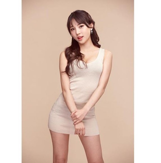 S-girl] 윤영서, 큐티+섹시 매력 겸비한 21세 치어리더 < 프로농구 < 농구 < 기사본문 - 스포츠춘추
