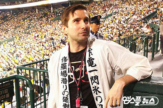 2015년 일본으로 건너가 일본 프로야구 세이부 라이온즈 공식 응원단으로 활동 중인 테드 씨(사진=엠스플뉴스)