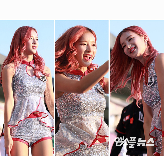 '빨간 머리' 김진아...“햇살 머금은 미소!“(사진=강명호 기자)