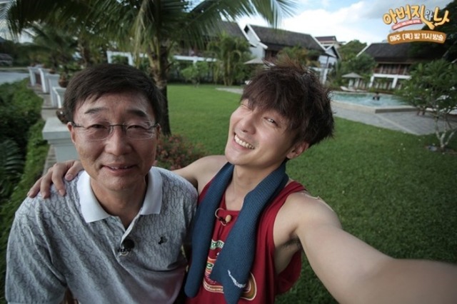로이킴과 그의 아버지 (사진 = tvN '아버지와 나')