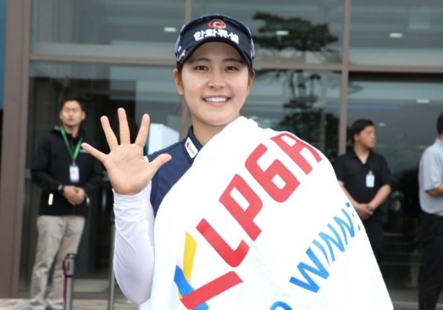 두산 매치플레이 챔피언십에 이어 2주 연속 우승을 노리는 김지현(28,한화큐셀) (사진=KLPGA)