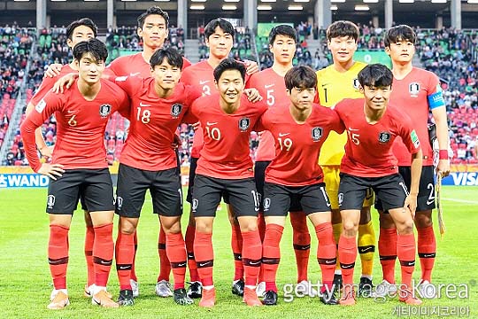 '2019 폴란드 U-20 월드컵'에서 준우승을 차지한 한국 축구 대표팀(사진=게티이미지코리아)
