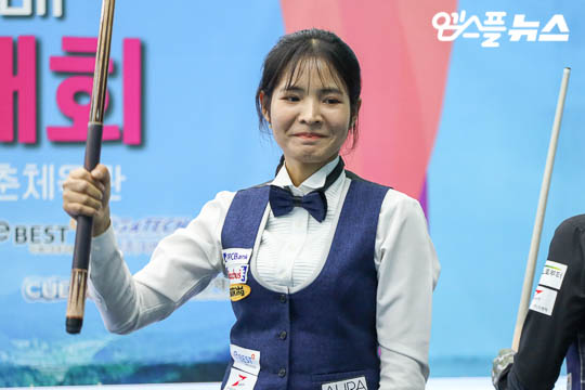 3쿠션 여자부 우승을 차지한 스롱 피아비(사진=엠스플 뉴스 정이수 기자)