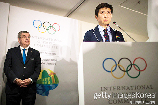 IOC 유승민 선수위원(사진 오른쪽)(사진=게티이미지코리아)