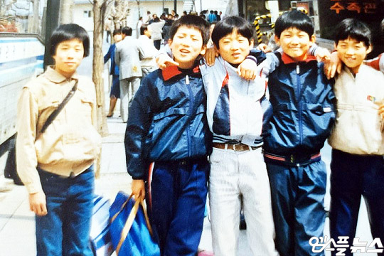 올림픽 금메달을 합작한 하태권(사진 맨 왼쪽), 김동문(사진 맨 오른쪽)은 초등학교 때부터 절친한 친구였다(사진=엠스플뉴스)
