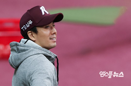 키움 김창현 코치는 2020시즌 감독대행에 이어 2021시즌 수석코치 역할을 맡게 됐다(사진=엠스플뉴스)