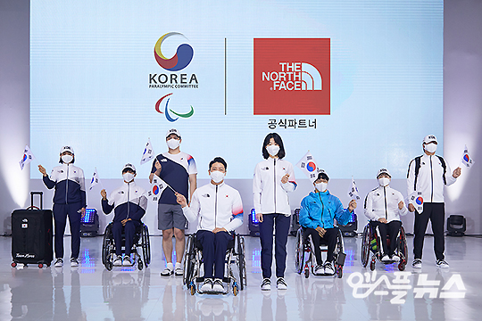 ‘도쿄패럴림픽 시상대에 태극기를’ 영광의 순간을 함께할 대한민국 국가대표 ‘공식 단복’ 공개