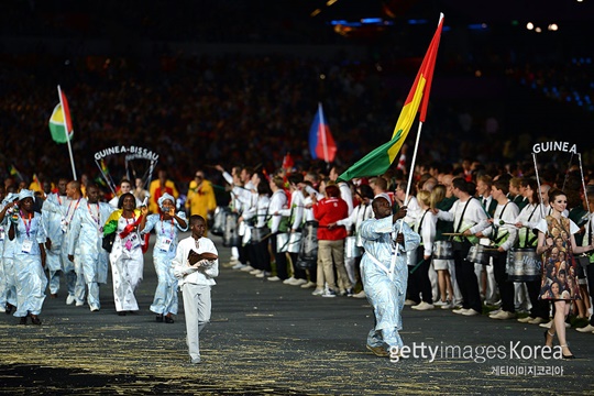 2012 런던 올림픽에 참가한 기니 선수단(사진=게티이미지 코리아)