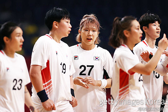 2020 도쿄 올림픽 조별리그를 마무리한 한국 여자 핸드볼 대표팀(사진=게티이미지코리아)