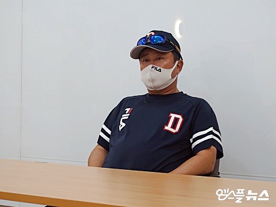 두산 김태형 감독(사진=엠스플뉴스 김근한 기자)