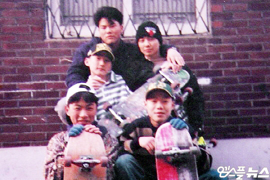 이상이 프로(사진 맨 위)는 학창 시절부터 스케이트보드를 즐겼다(사진=엠스플뉴스)