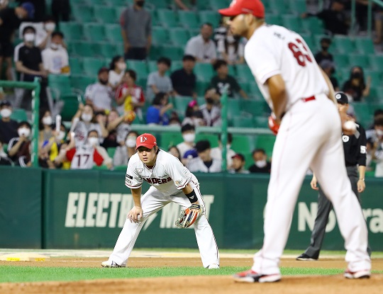 SSG가 '에이스' 폰트를 앞세웠던 2위 LG와의 맞대결에서 패하면서 7경기 차 추격을 허용했다(사진=SSG)