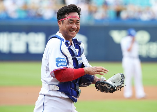 김태군은 항상 긍정적인 웃음과 함께 팀에 활력을 불어넣어준다(사진=삼성)