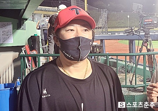 KIA 베테랑 외야수 최형우가 4안타 맹활약으로 팀 대승을 이끌었다(사진=스포츠춘추 김근한 기자)