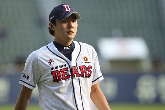 두산 투수 정철원이 쓰라린 블론 세이브를 맛봤다(사진=두산)