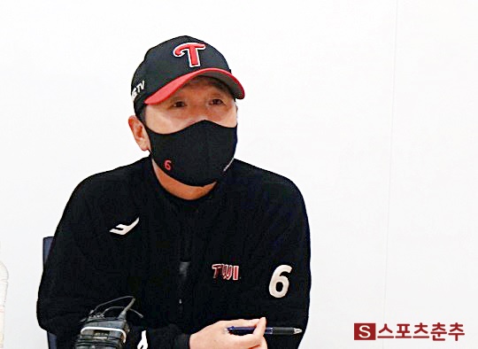 2022년 LG의 실패를 모두 류지현 감독의 탓으로 돌리는 게 맞는 말일까(사진=스포츠춘추 김근한 기자)