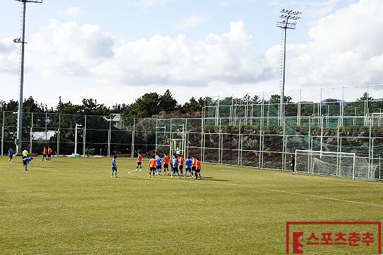 제주도 서귀포 클럽하우스에서 2023시즌 개막전을 준비 중인 제주 유나이티드(사진=스포츠춘추 이근승 기자)