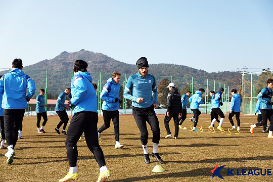 2023시즌 대비 훈련을 진행 중인 광주 FC(사진=한국프로축구연맹)