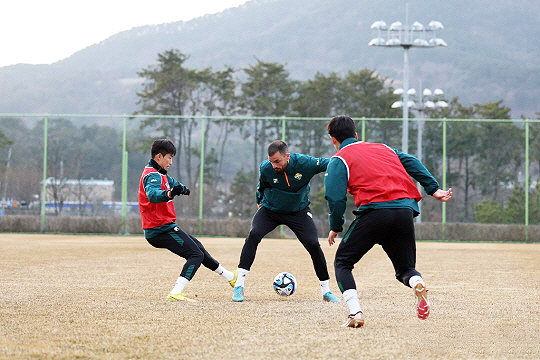 2023시즌을 누구보다 간절히 준비했던 디노(사진=한국프로축구연맹)