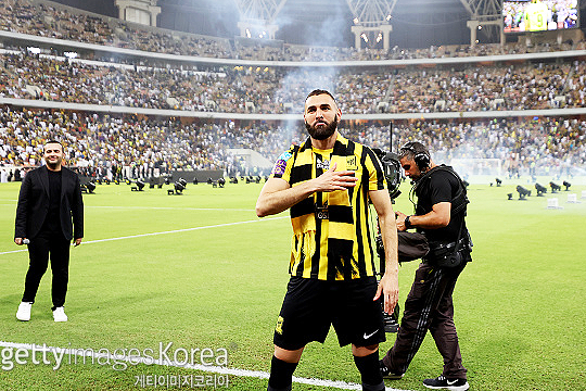 알 이티하드 유니폼을 입은 스트라이커 카림 벤제마(사진=게티이미지코리아)