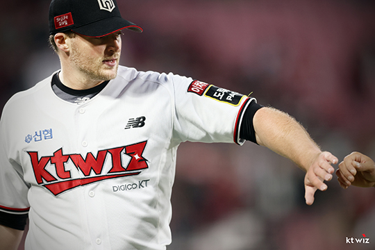 KT 에이스 웨스 벤자민(사진=KT)