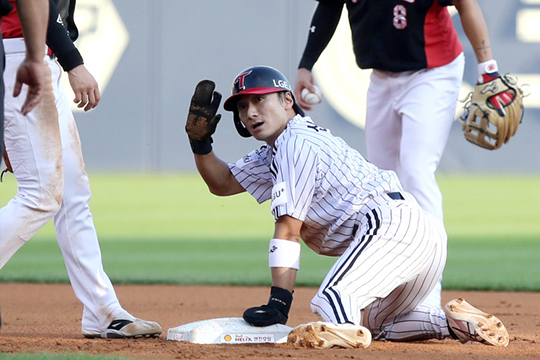 LG 2루수 신민재(사진=LG)