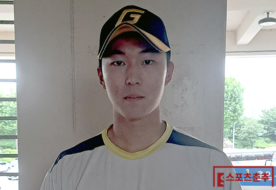 경기상고 2학년 에이스 임진묵(사진=스포츠춘추 김종원 기자)