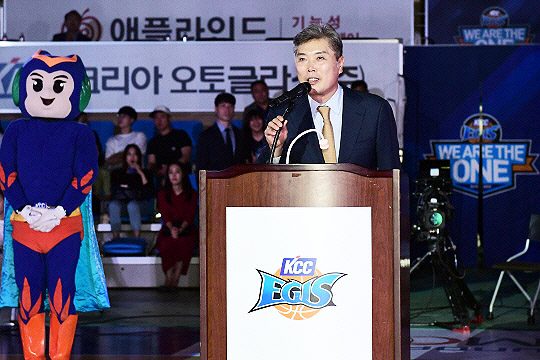 전주 KCC 이지스 최형길 단장(사진=KBL)