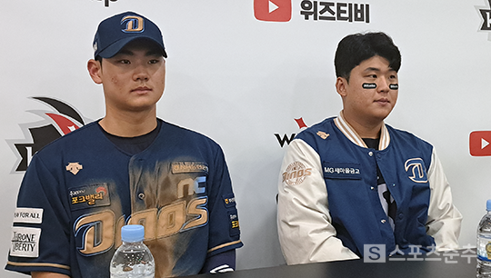 10월 31일 NC의 플레이오프 2차전 승리를 이끈 내야수 김주원(사진 왼쪽부터), 우완 신민혁(사진=스포츠춘추 김종원 기자)