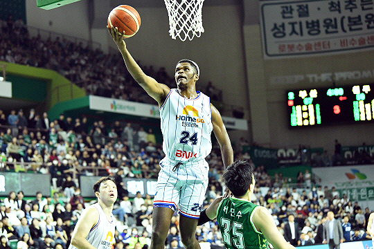 부산 KCC 알리제 존슨(사진=KBL)