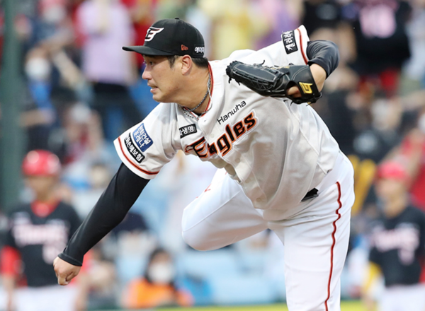 장민재의 호투 장면(사진=한화)