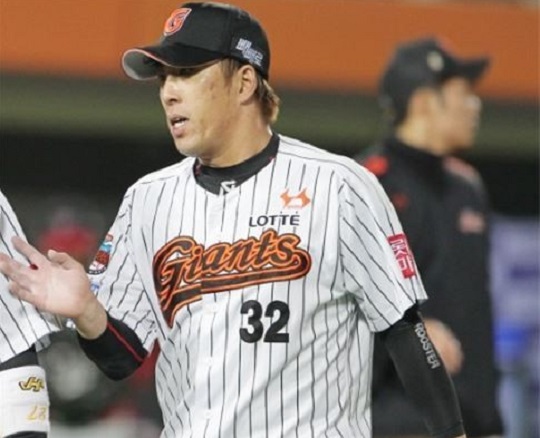 김승회는 2014년 롯데 마무리 투수로 활약하면서 야구 인생에서 가장 빛나는 시기를 보냈다(사진=롯데)