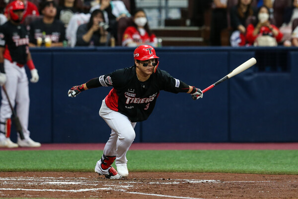 국내 최고 컨택 능력을 자랑하는 김선빈(사진=KIA)