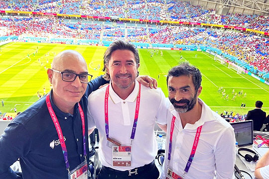 호주 축구 전설 해리 키웰. 키웰은 현재 셀틱 FC 코치로 재직 중이다(사진 가운데)(사진=해리 키웰 SNS)