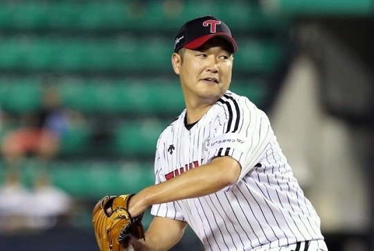 전 LG 우완 베테랑 불펜 송은범(사진=LG)