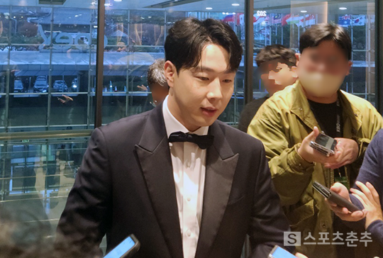 NC 외야수 박건우가 생애 첫 골든글러브 수상을 안았다(사진=스포츠춘추 김종원 기자)