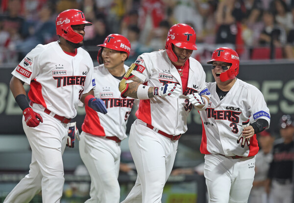 KIA의 주축 타자들(사진=KIA)