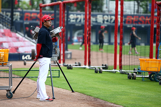 조재영 KIA 1군 주루코치(사진=KIA)