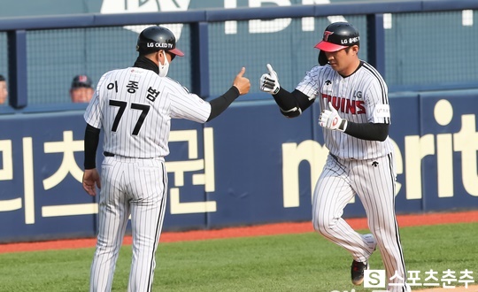 이종범 전 LG 코치는 지난해 한국시리즈 통합 우승 과정을 함께했다 (사진=스포츠춘추 DB)