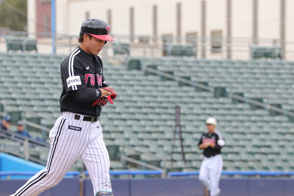 LG 신인 외야수 김현종(사진=LG)