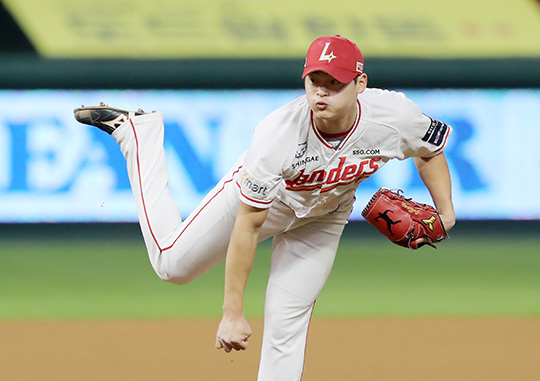 SSG 우완 불펜 조병현(사진=SSG)