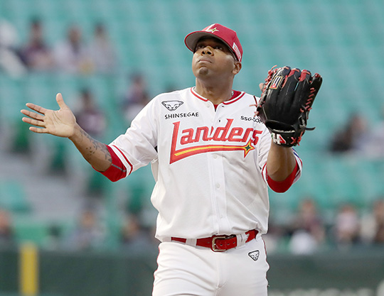 SSG 좌완 선발 요에니스 엘리아스(사진=SSG)