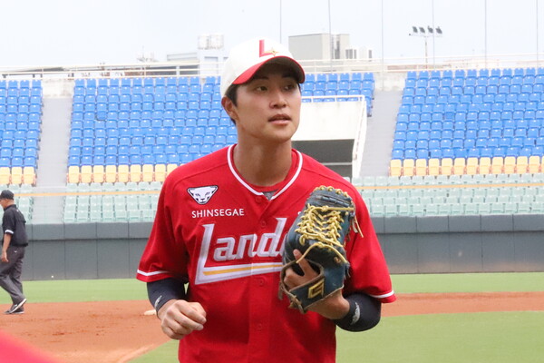 박지환은 유격수는 물론 2루수, 3루수까지 소화한다(사진=SSG)