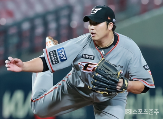 한화 우완 김민우는 2024년 반등을 목표로 바쁜 겨울을 보냈다(사진=스포츠춘추 DB)