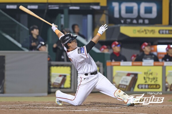 오랜만에 나온 노시환의 호쾌한 스윙(사진=한화)