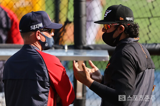 서튼 감독과 수베로 감독(사진=스포츠춘추 DB)