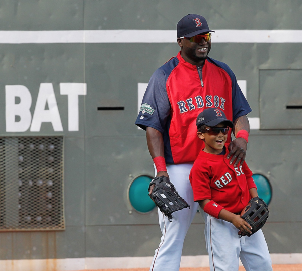 데이비드 오티즈와 디안젤로 오티즈(사진=MLB 공식 SNS)