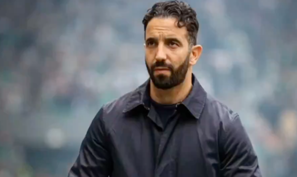 루벤 아모림 감독.