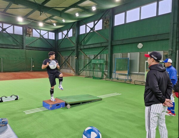 10월 31일부터 나고야서 마무리 훈련을 소화한 LG 선수단(사진=LG)